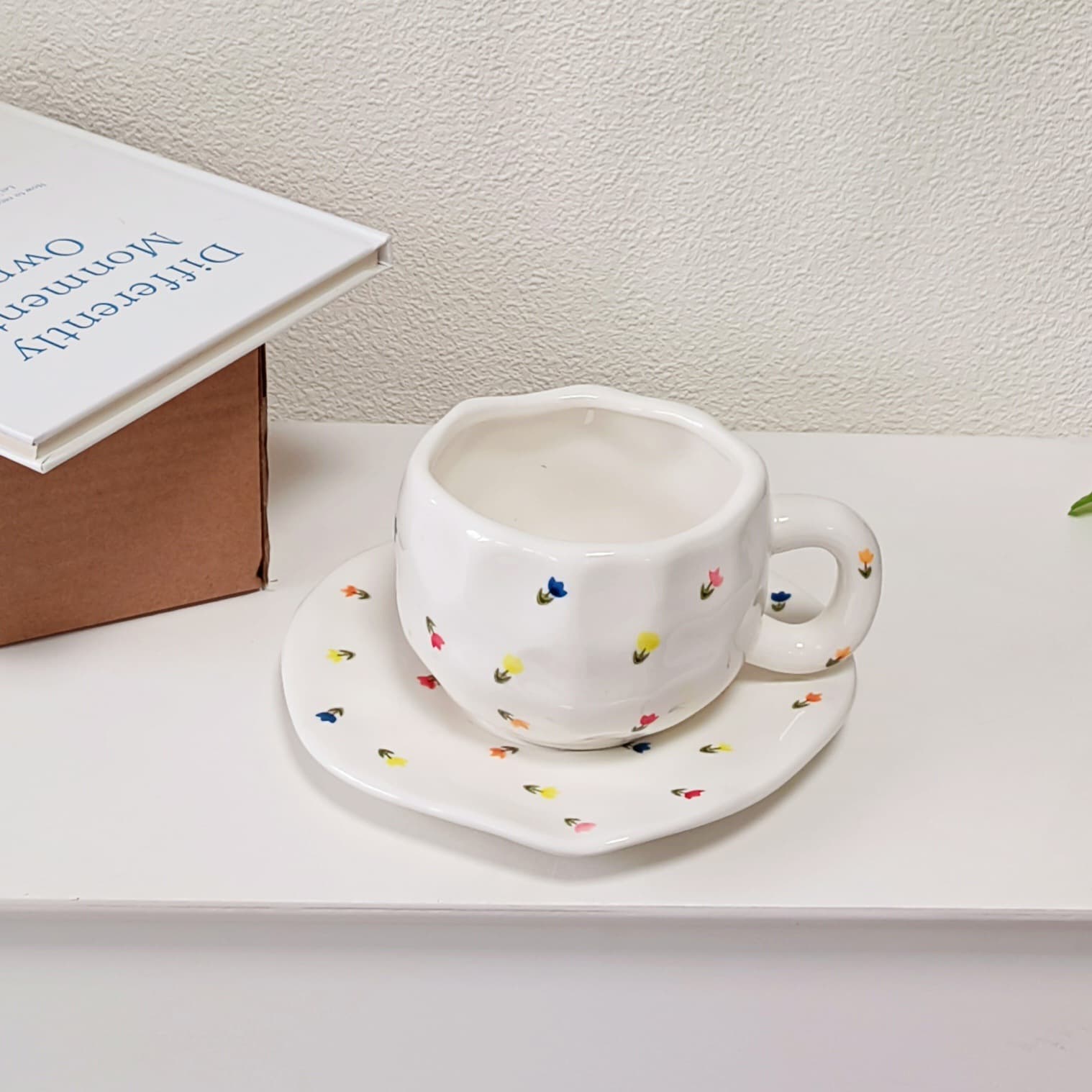 New Ceramic Cup Tea Party Plaid Coffee Cup and Saucer Set Hand-Painted Heart Mug Ins Style Floral Teacup