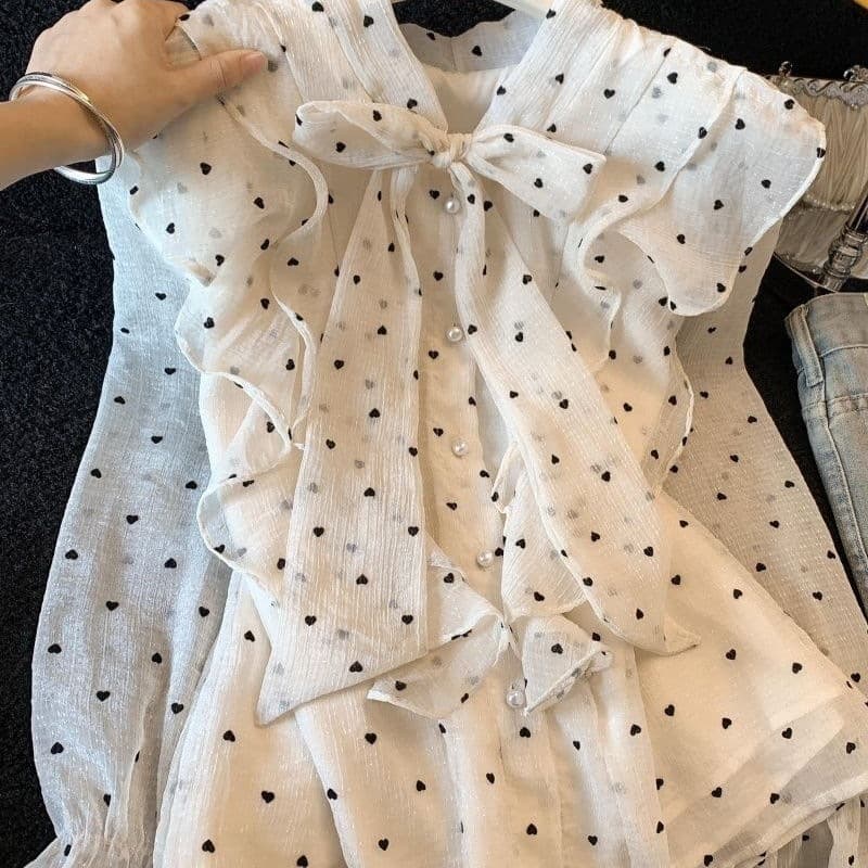 French-style Ruffle Hem Polka Dot Blouse for Women Spring 2026 New Fashionable Age-Defying Chiffon Long-Sleeve Top Apricot