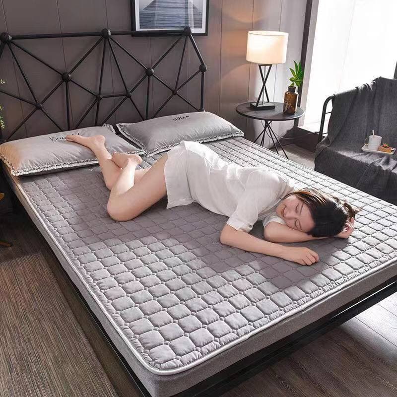 All-Season Thin Mattress Machine Washable Student Dorm Bed Guard Tatami Protector Single/Double Home Use Wholesale