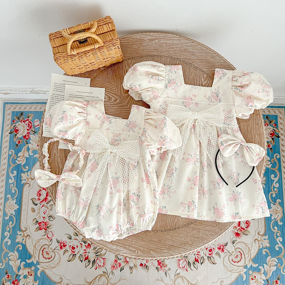 2026 Summer Style Baby Full Moon Lace Triangle Climb 0-3 Years Old Baby Short-Sleeved Coverall Girls Skirt Sister Wear