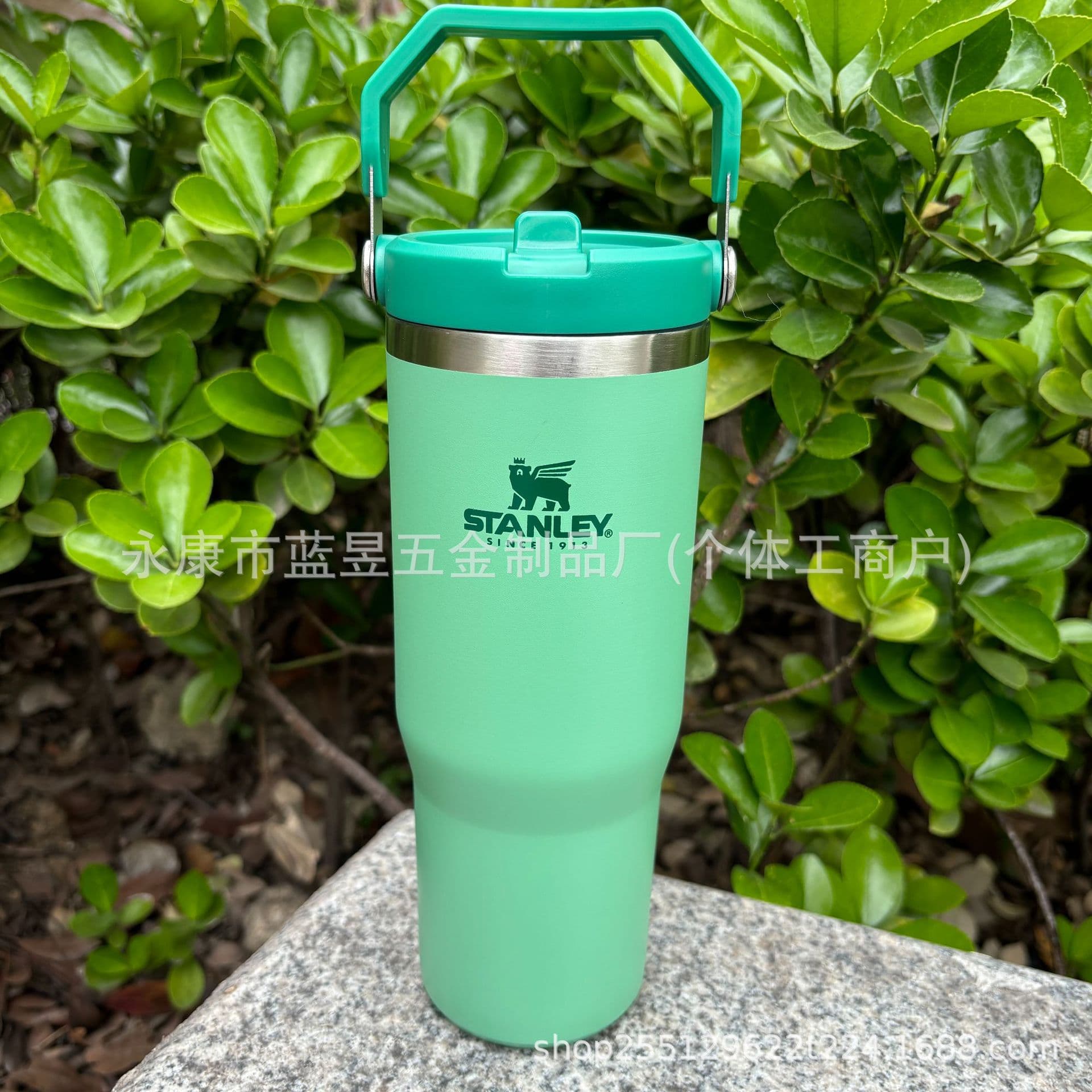 Cross-border Stanley-style 30oz 20oz Car Cup 304 Stainless Steel Insulated Tumbler with Straw and Handle