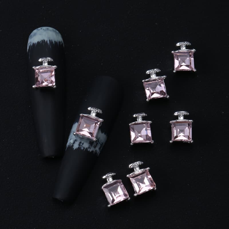 2026 New Cross-border Drop Shipping 10 Shiny Diamond Perfume Bottle Nail Charms 3D