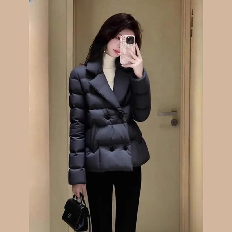 Winter Cotton Coat for Women 2025 New Arrival Unique Stylish High-End Chanel-Style Waist-Nipped Black Quilted Jacket