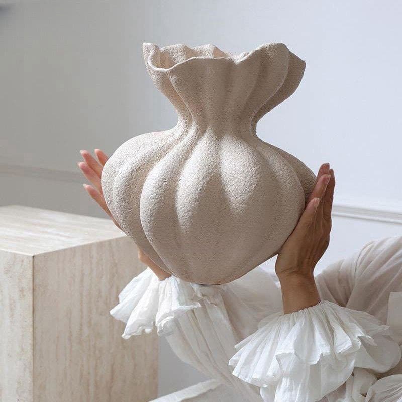 French Ceramic Vase, Light Luxury High-End Living Room Flower Arrangement Decoration, Wabi-Sabi Style Decorative Vase for Artificial Flowers