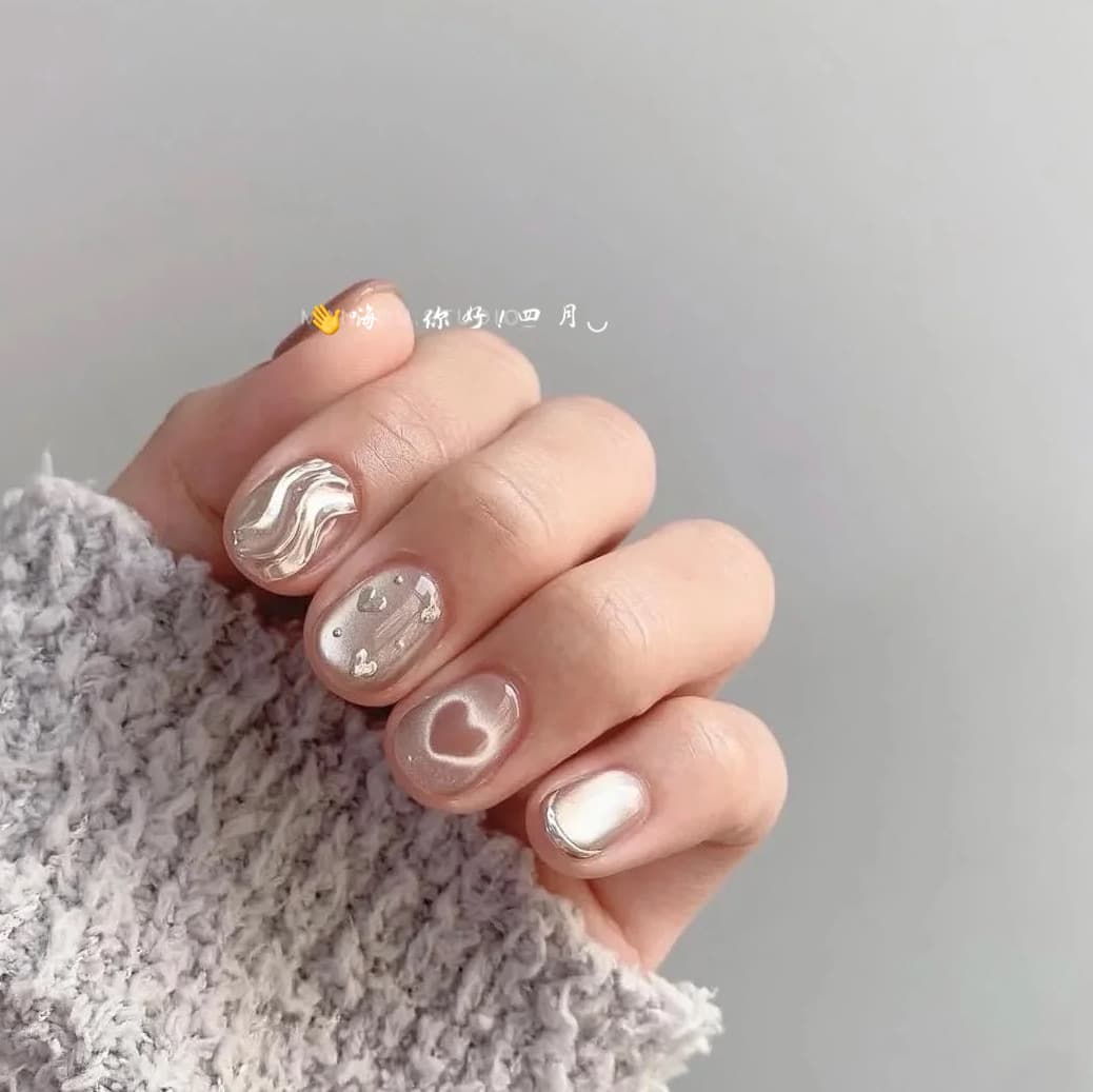 Short wearable nails, wearable European and American cat-eye manicure, pure hand-made new style sparkling love cat-eye nails