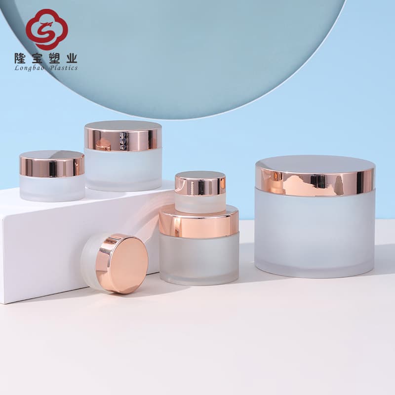 Supply skincare acrylic cream jars, multi-size eye cream jars, mask jars, empty bottles for lotion and face cream dispensing