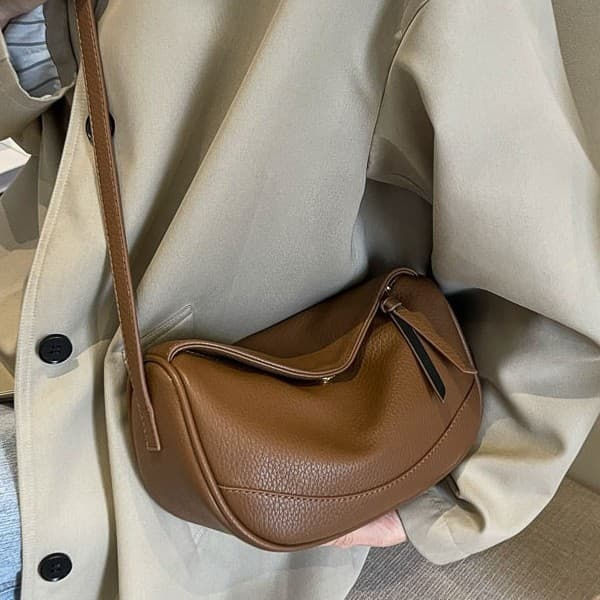 2026 Spring/Summer New Women's Crossbody Bag Casual Small Shoulder Bag Commuter Japanese-style Dumpling Bag
