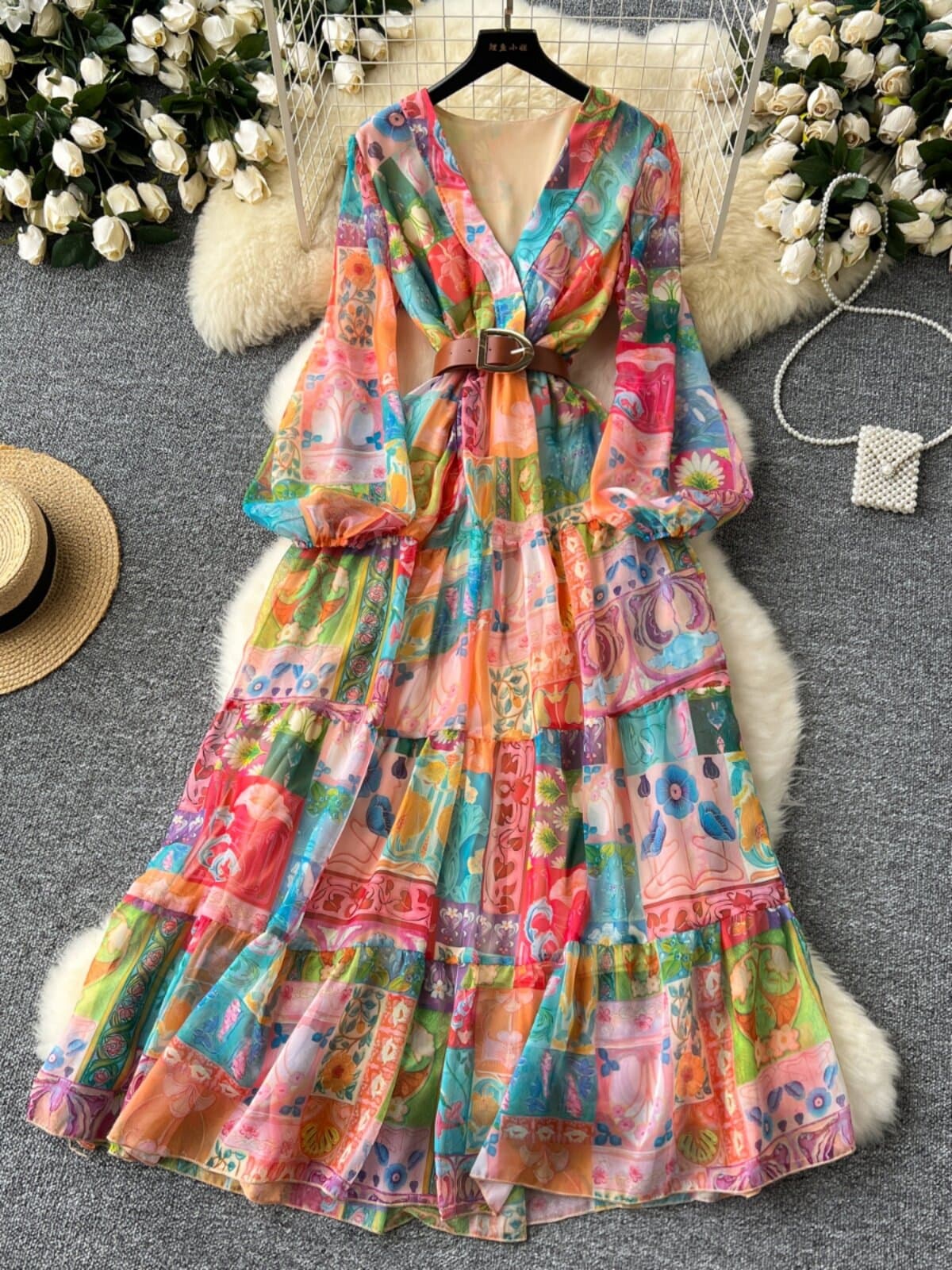 European and American style dress for women, high-end western-style V-neck lantern sleeves, waist-cinching printed large hem ruffled chiffon long skirt