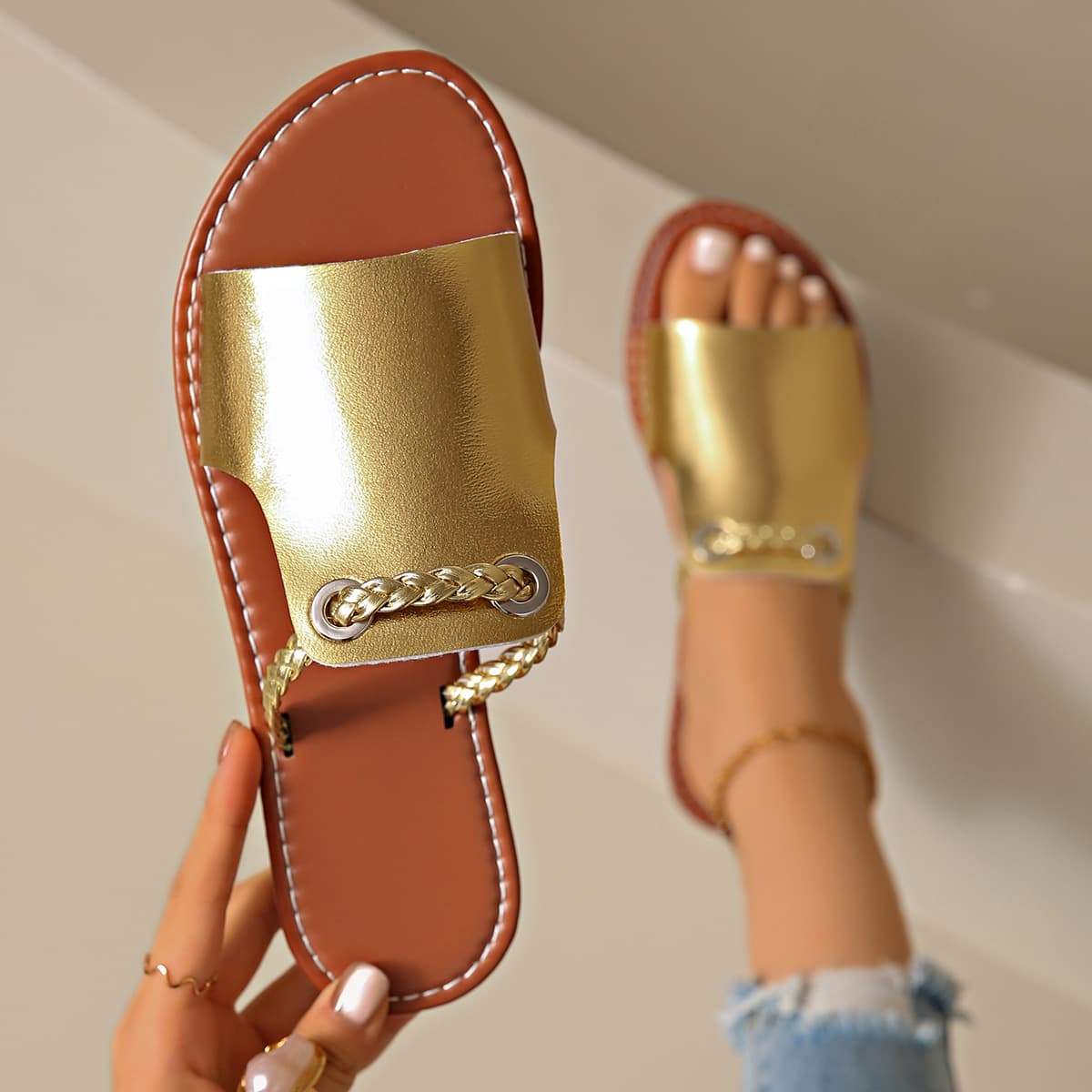 Flat Beach Sandals for Women Export Wholesale Wish 2025 Summer New Style Woven Large Size European and American Sandals Size 43