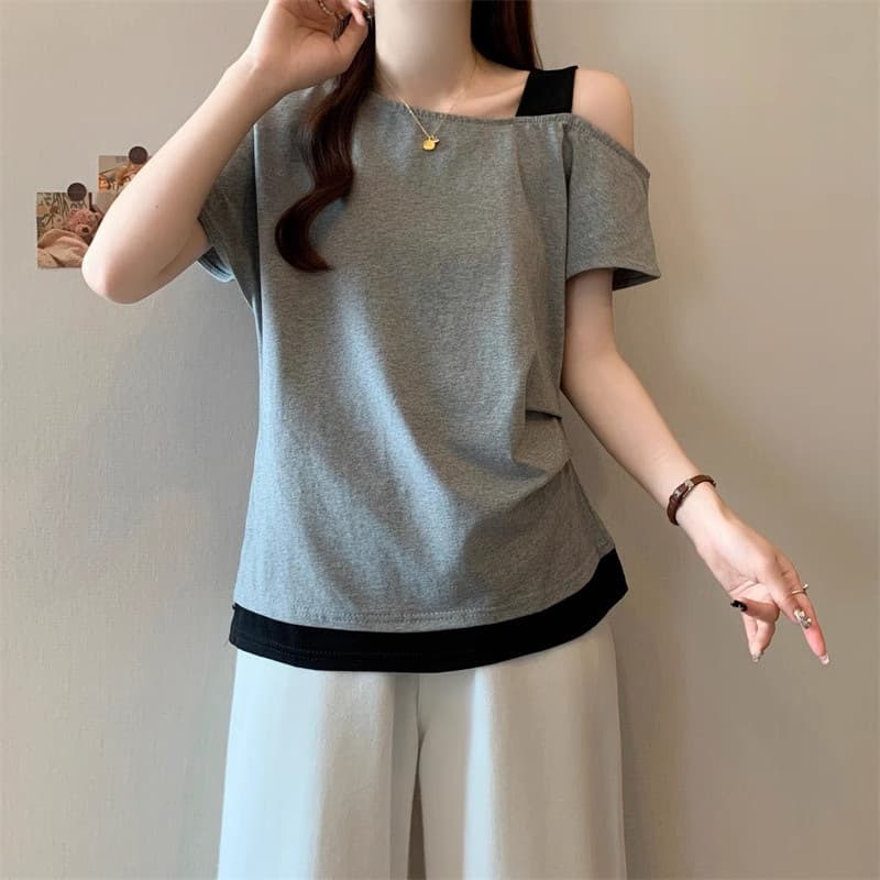 Korean-style Off-Shoulder Fake Two-Piece Short Sleeve T-Shirt for Women 2025 Summer Design with Exposed Shoulder Pleats Slimming Elegant Top