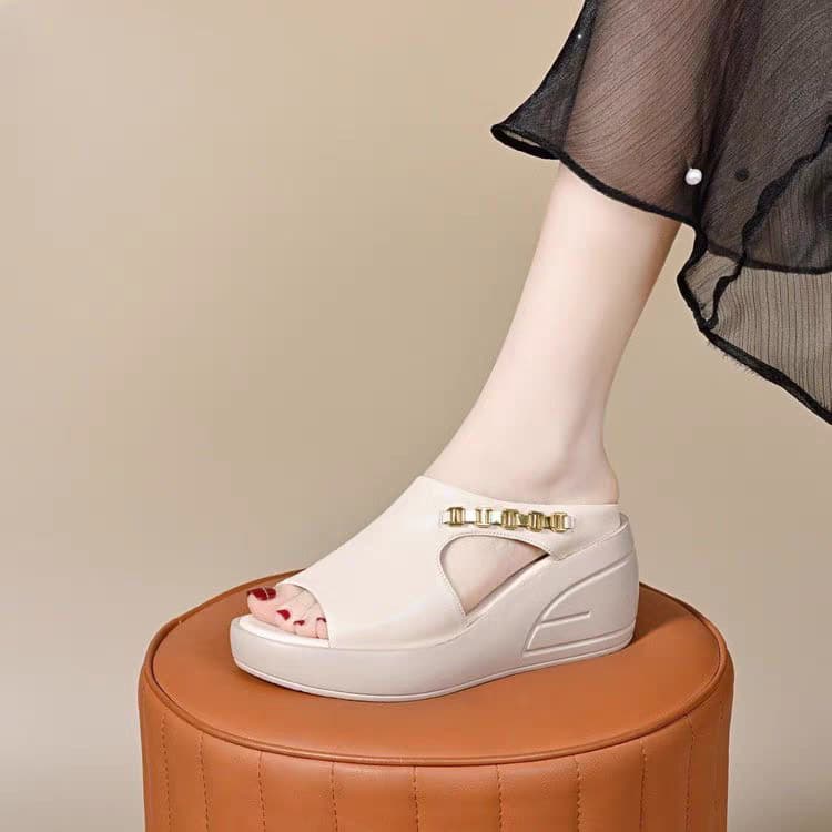 Roman Sandals Summer 2025 New Style Genuine Soft Leather Fashion Women's Shoes Size 34 Thick Soft Sole Comfortable Beach Shoes