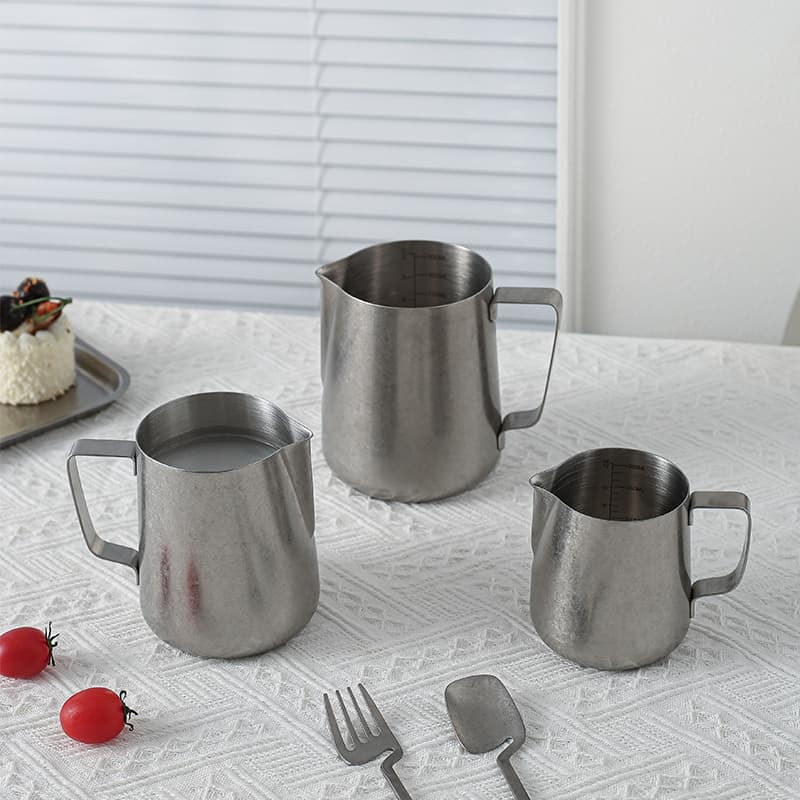 Retro latte art 304 stainless steel handmade coffee cup with pointed beak and fancy scale coffee pot artifact milk foam cup