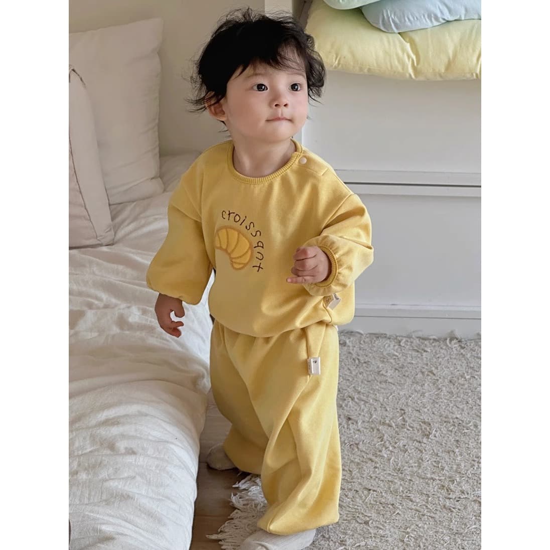 Baby New Spring Outfit Kids Spring Set Super Cute Cartoon Stylish Hoodie and Pants Two-Piece Spring and Autumn Style