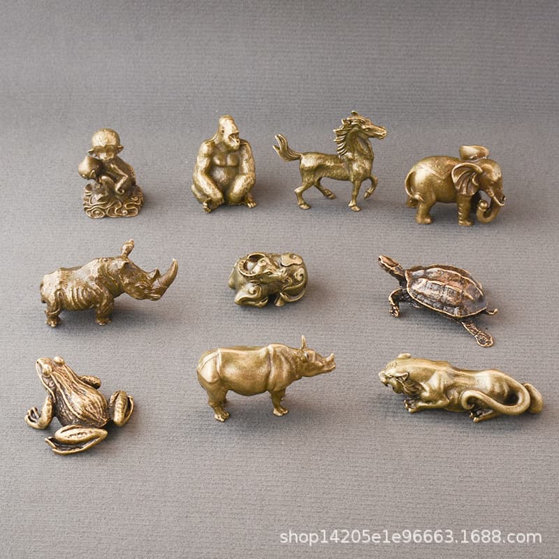 Metal Simulation Animal Rhinoceros Gorilla Model Ornament Creative Home Office Desktop Tea Pet Cultural Play Small Copper Ware