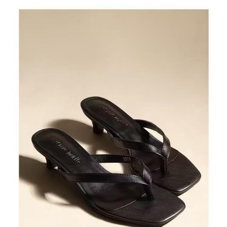 Square-Toe Casual Beach Flip-Flop Sandals for Women 2026 Summer New Fashion Comfortable Versatile Daily Gentle
