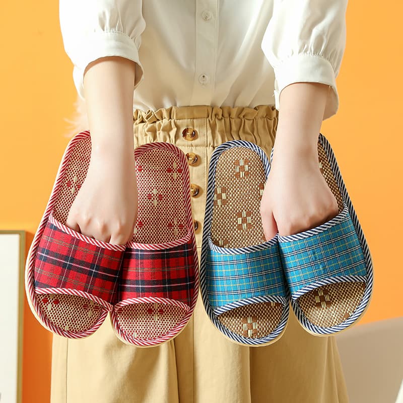 Checkered Linen and Rattan Slippers, Indoor and Outdoor Couple Wooden Floor Slippers, Bathroom Slippers Wholesale