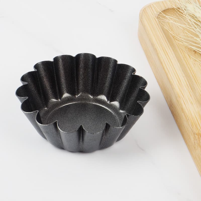 Thickened Egg Tart Mold Chrysanthemum Shaped Cake Mold Modern Simple Style Stainless Steel Chrysanthemum Lamp Egg Tart Mold