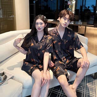 Spring/Summer Silk Pajamas Couple Jacquard Fashion Loose Men's Homewear Short Sleeve Shorts Hot Women's Set