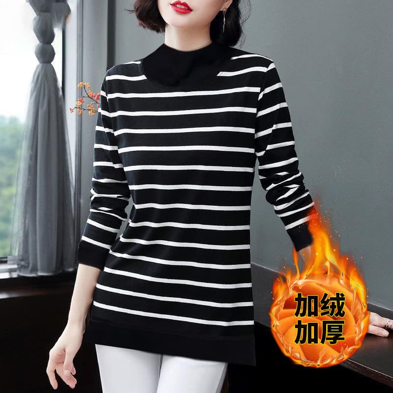 Large size mid-length striped hem slit half turtleneck top with thick velvet