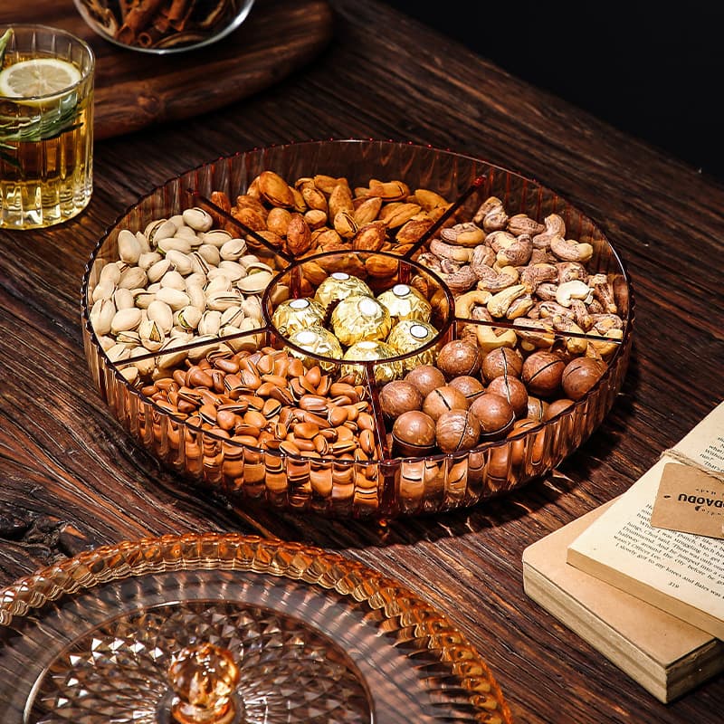 Luxury fruit platter, candy box, high-end snack plate, dried fruit plate, melon seed storage box for home use in living room coffee table.