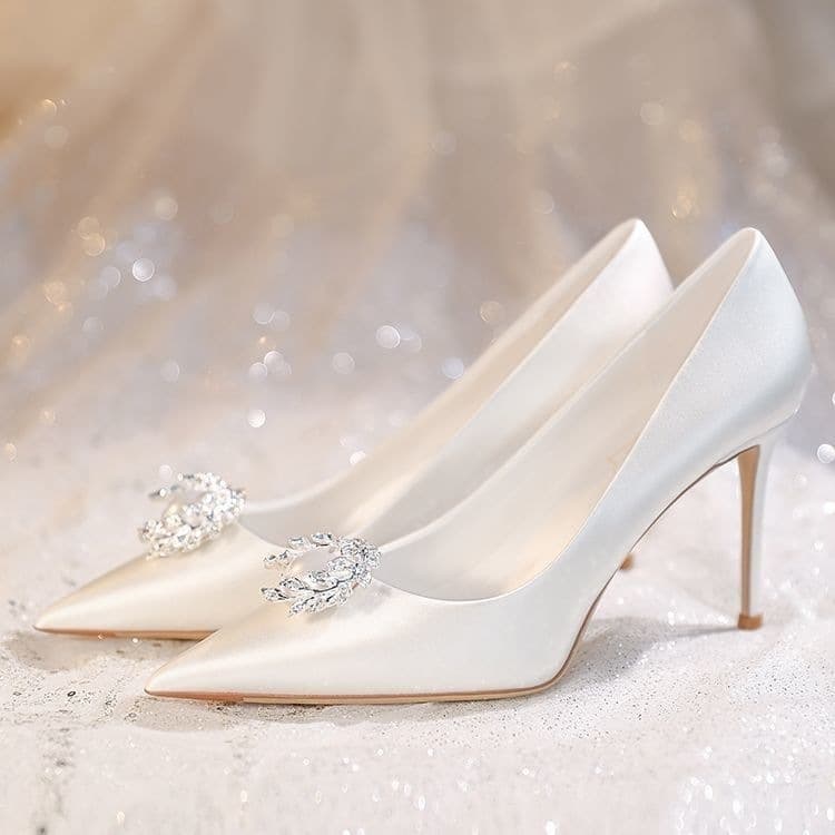 2026 New Satin Wedding Shoes Bride White High Heels Main Dress French Sexy Stiletto Bridesmaid Shoes