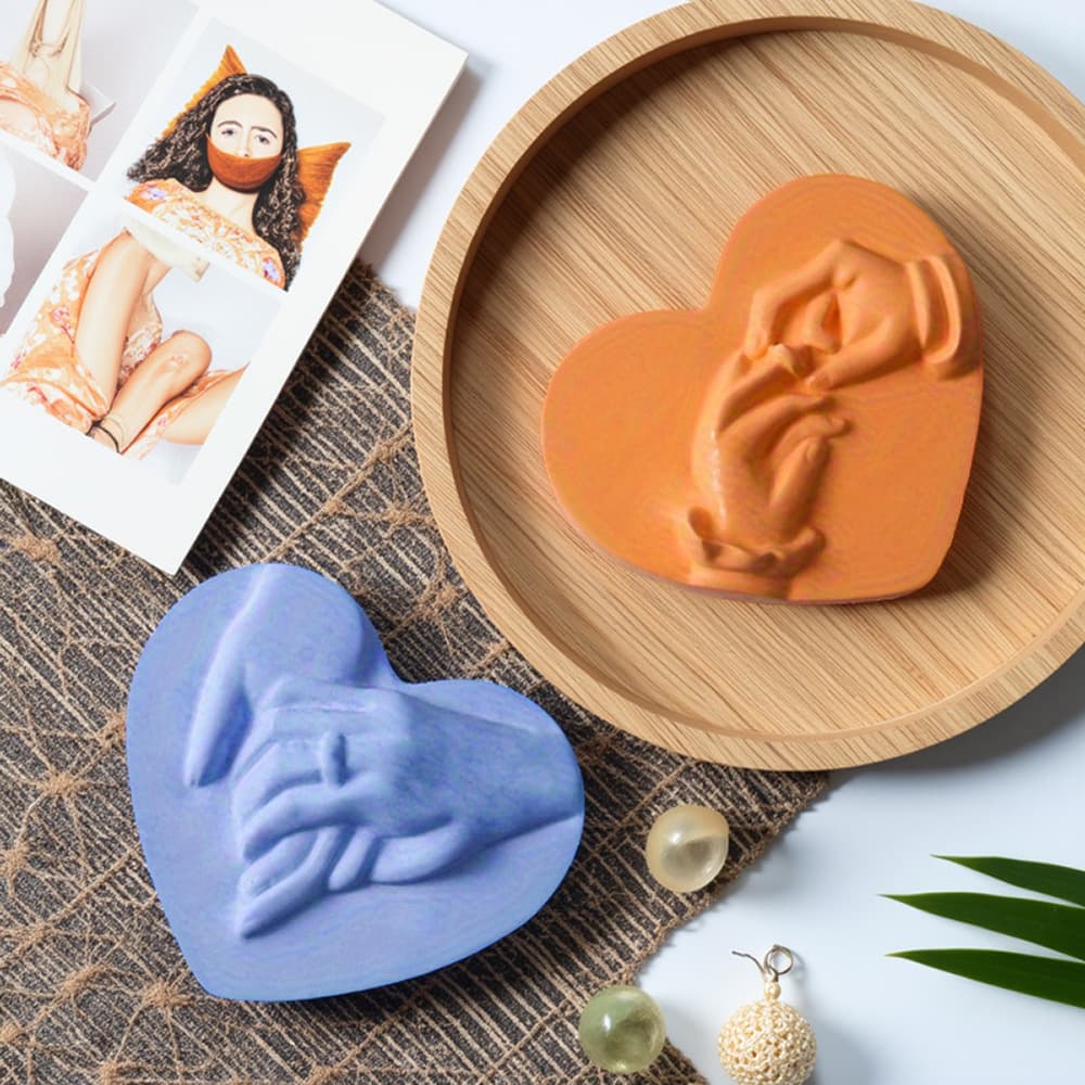 Heart Hand-in-Hand Candle Plaster Mold Hand with Ring Chocolate Wedding Cake Baking Silicone Mold