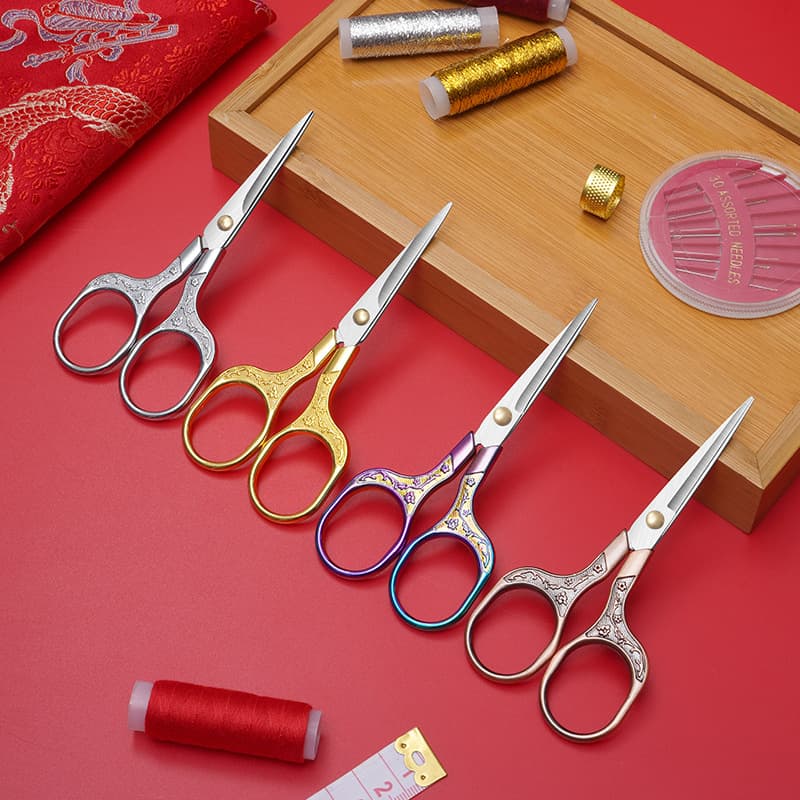 Factory Direct Plum Blossom Vintage Scissors, Stainless Steel Household Scissors, Window Flower Paper Cutting, Yarn Embroidery Handcraft Student Office Small Scissors
