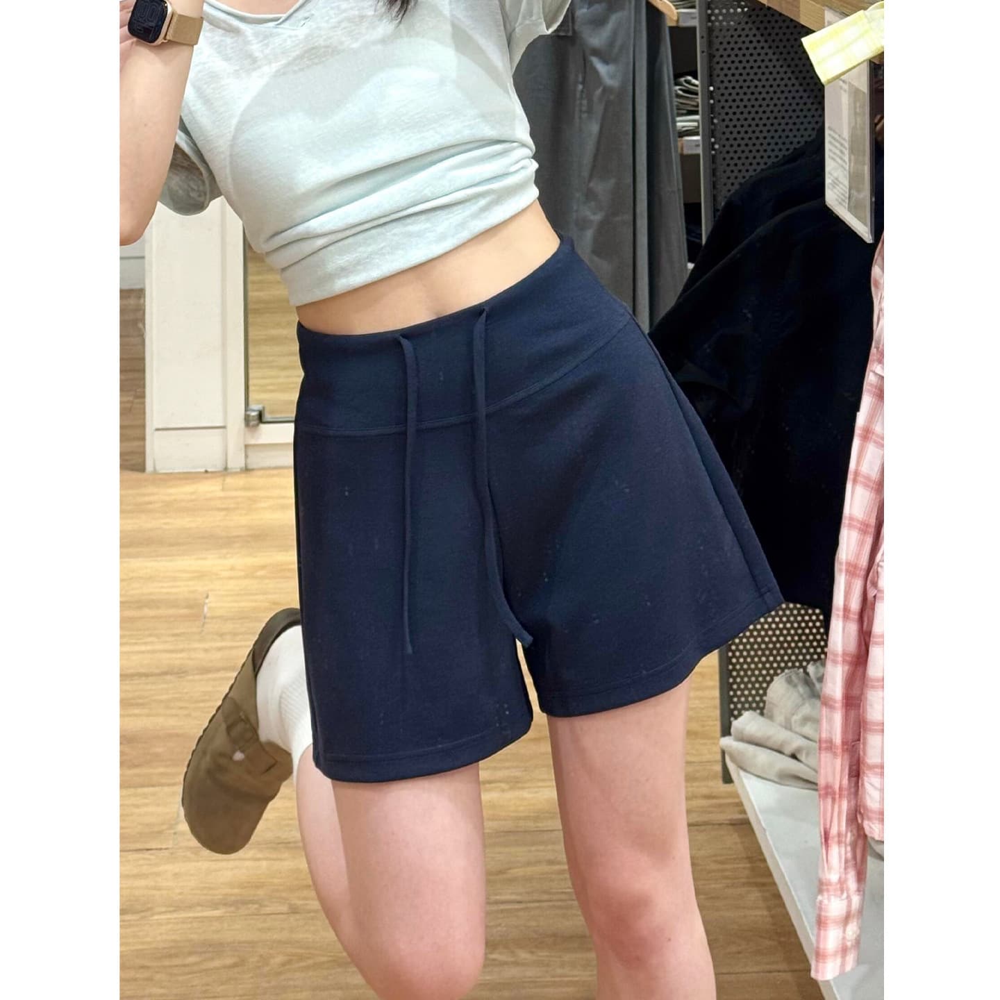 Navy Blue Sports Shorts for Women Summer 2026 New Casual Loose Ice Silk Yoga Shorts Petite 3-Inch Shorts
