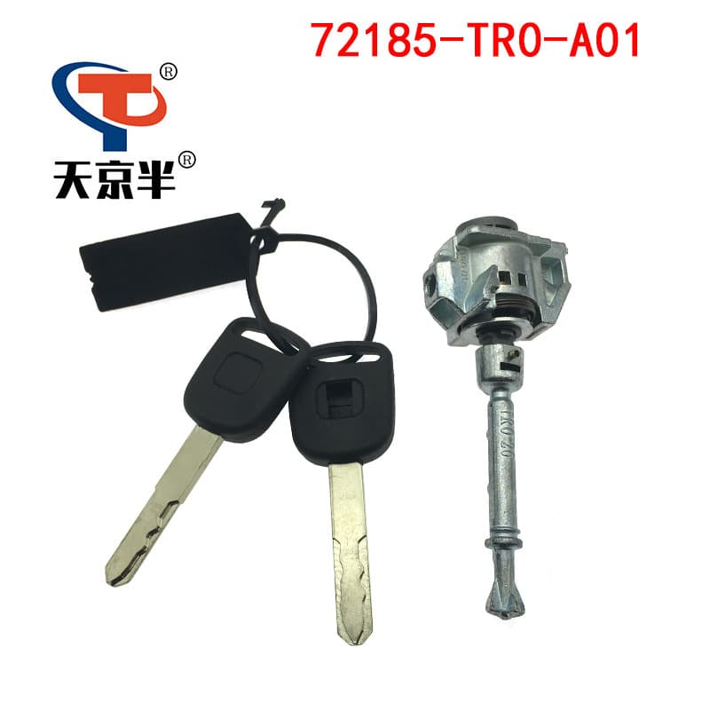 72185-TR0-A01 is suitable for the 2012-2015 Honda Civic door lock cylinder and driver's seat lock cylinder