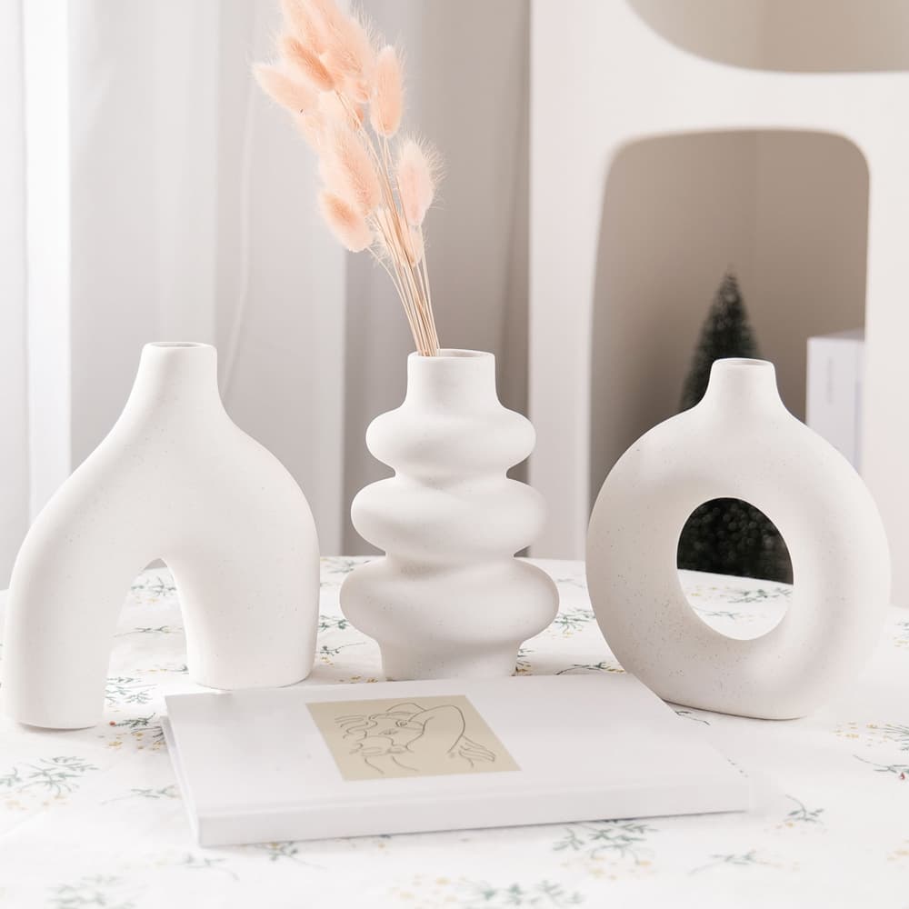 Bohemian Style 3-Piece White Ceramic Vase Set, Round Geometric Design, Bisque Finish Vase Set