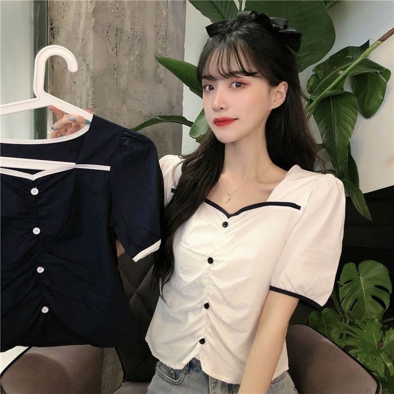 Designer Niche Short-Sleeve Square Neck Blouse for Women 2025 New Korean Style Short Slimming Puff Sleeve Top