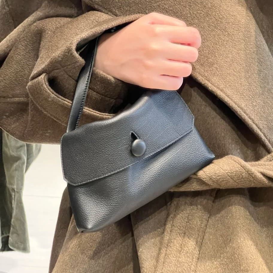 THE*ROW New Top Layer Cowhide Sally Button Handbag, Niche Fashion Phone Bag, Exquisite Handbag for Women