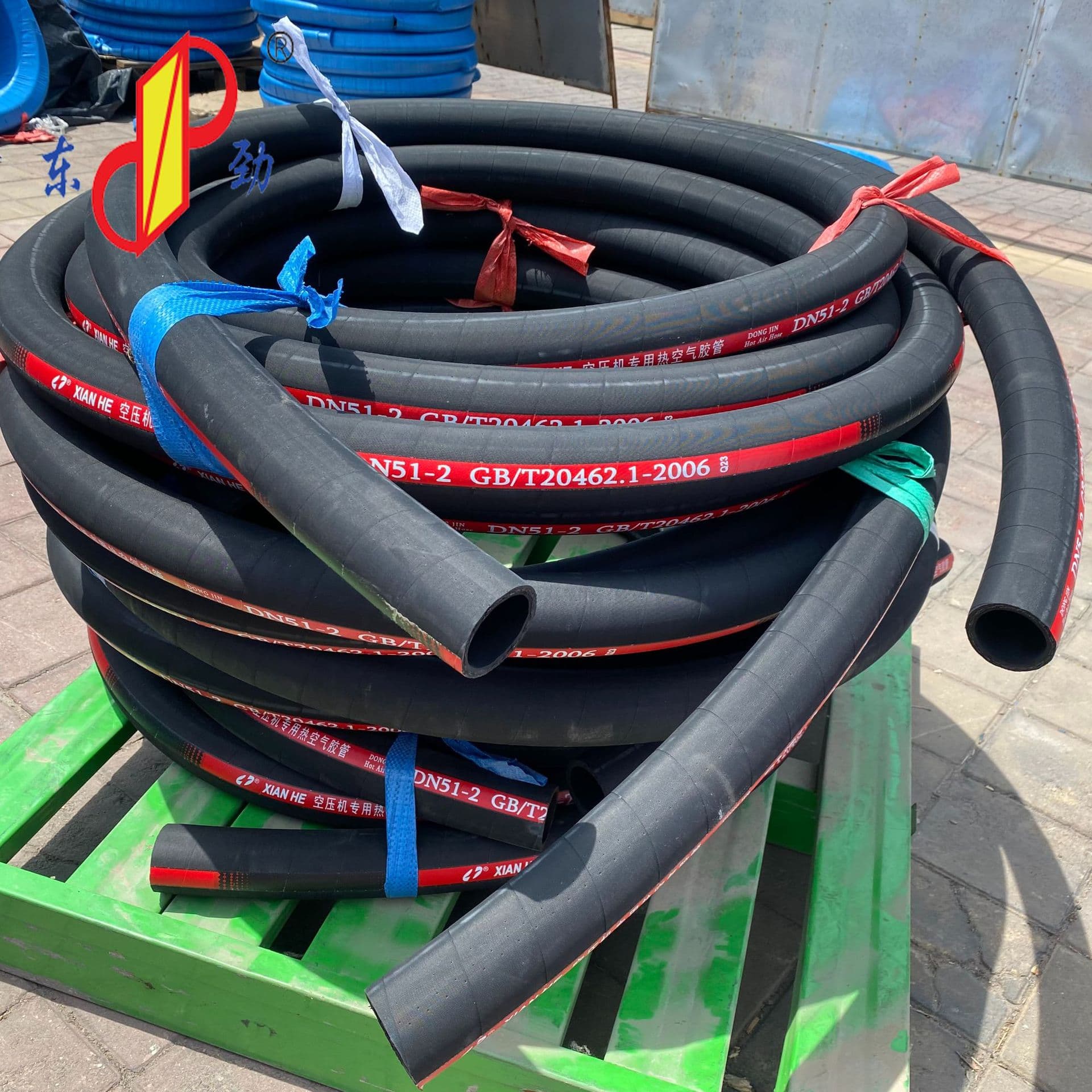 Dongjin brand steel wire braided hot air pipe wear-resistant, anti-aging and wear-resistant steel braided air compressor special hot air hose