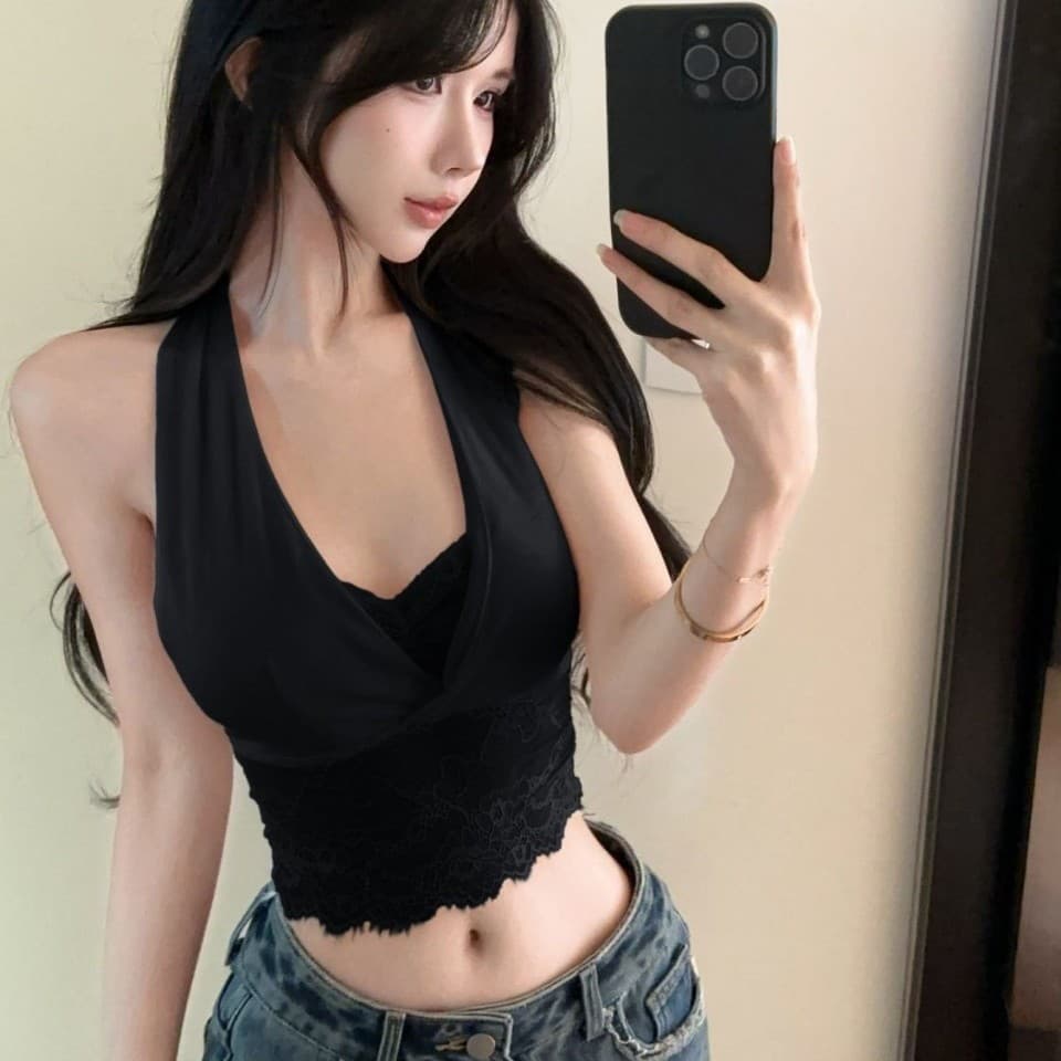 2025 Halter Neck Lace Camisole Women's Summer Thai Sexy V-Neck Backless Tube Top Wrap Around Bust Outerwear
