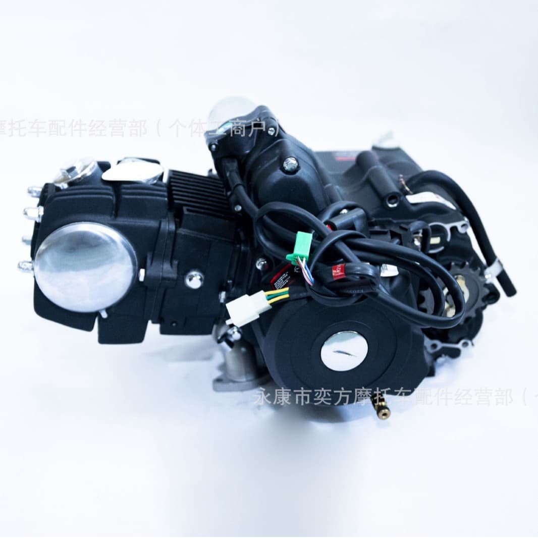 ATV Beach Buggy Motorcycle Engine Xinyuan 125, 150cc Reverse Gear Engine (3+1/1+1) Off-Road Engine