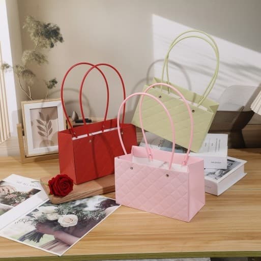 New Mirror Silver Floral Packaging Handbag Wholesale Bouquet Wrapping Material Rectangular Kraft Paper Gift Bag