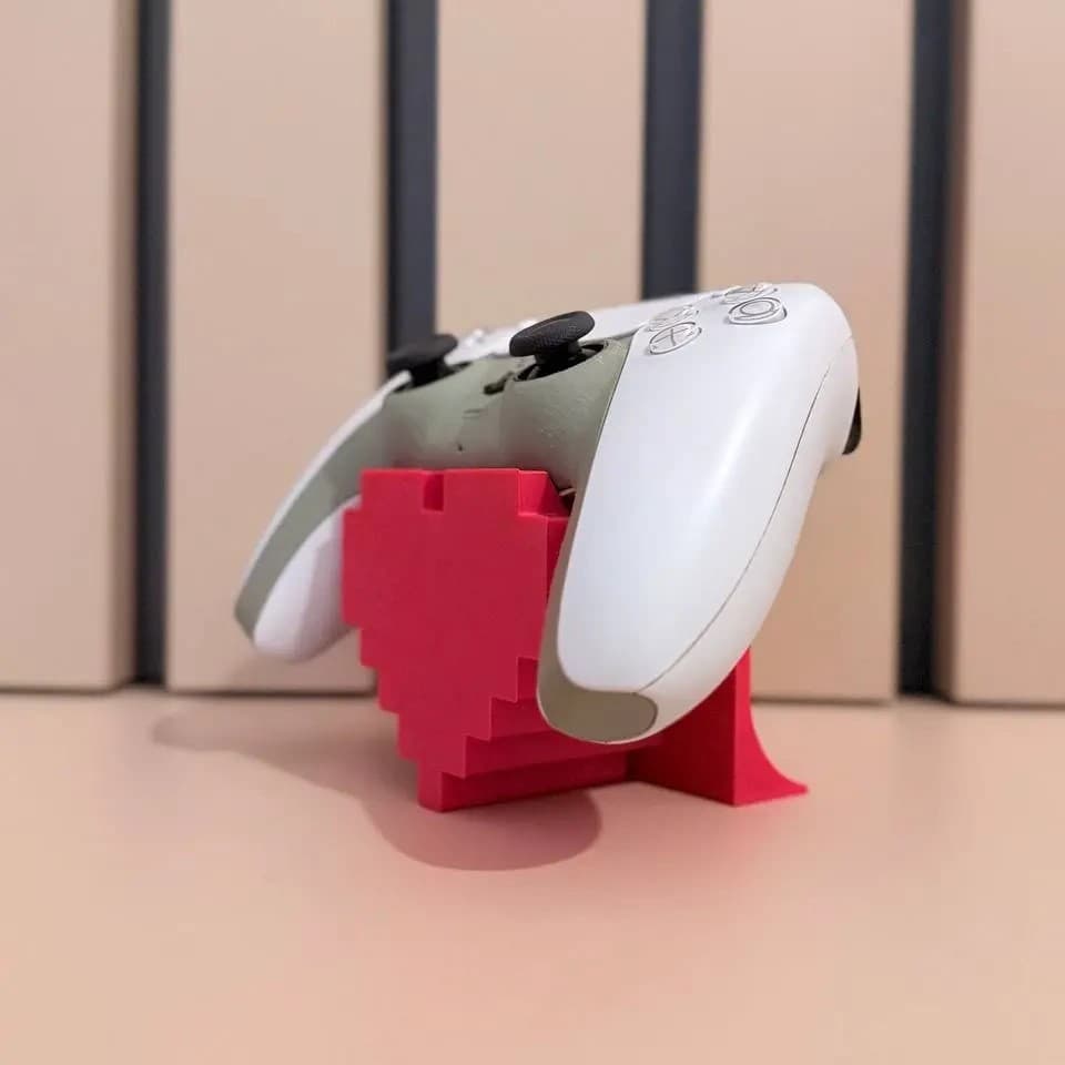 Cross-border pixel art style retro heart-shaped game controller display stand for PS5/4 - stable base