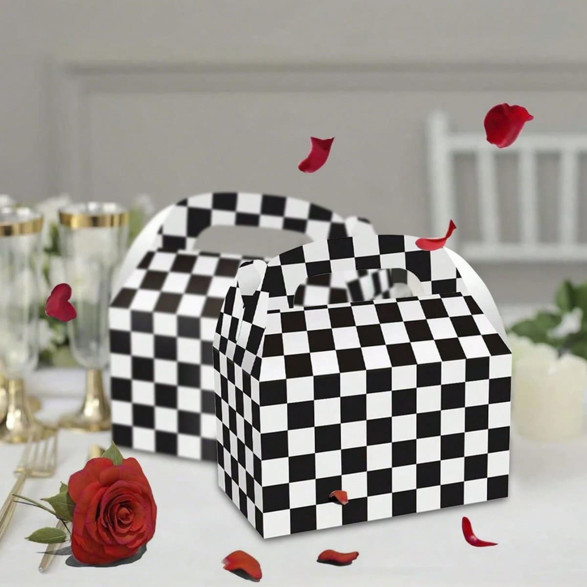Cross-border Cow Pattern Candy Box Holiday Birthday Party Hand Carry Box Cake Box Horn Box Packaging Gift Wholesale