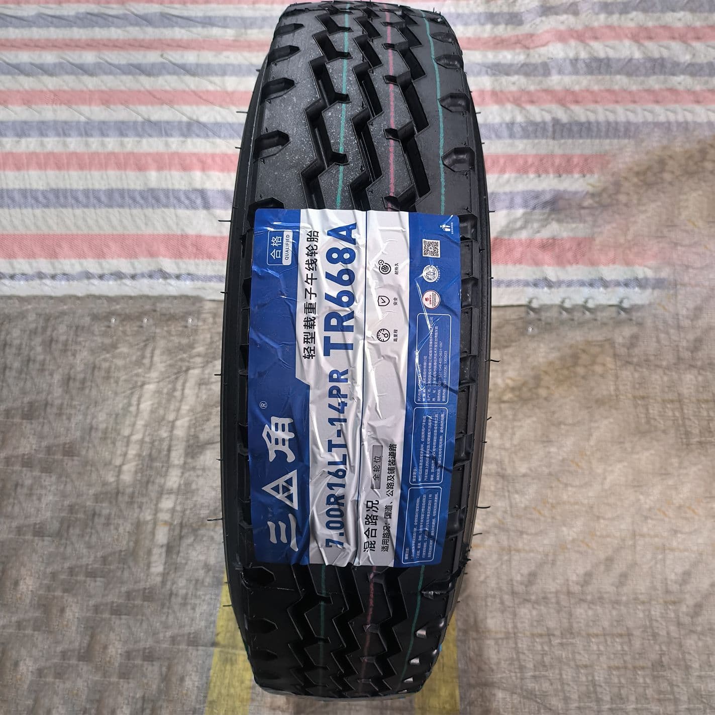 Triangle Brand TR668 Tread 700R16-14 Light Truck Tire, Light Load Radial Tire