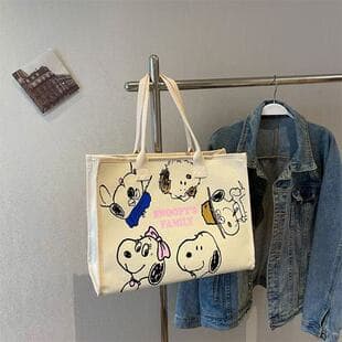 2026 New Snoopy Single Shoulder Versatile Large Capacity Canvas Bag Student Commute Tote Bag Outdoor Handbag