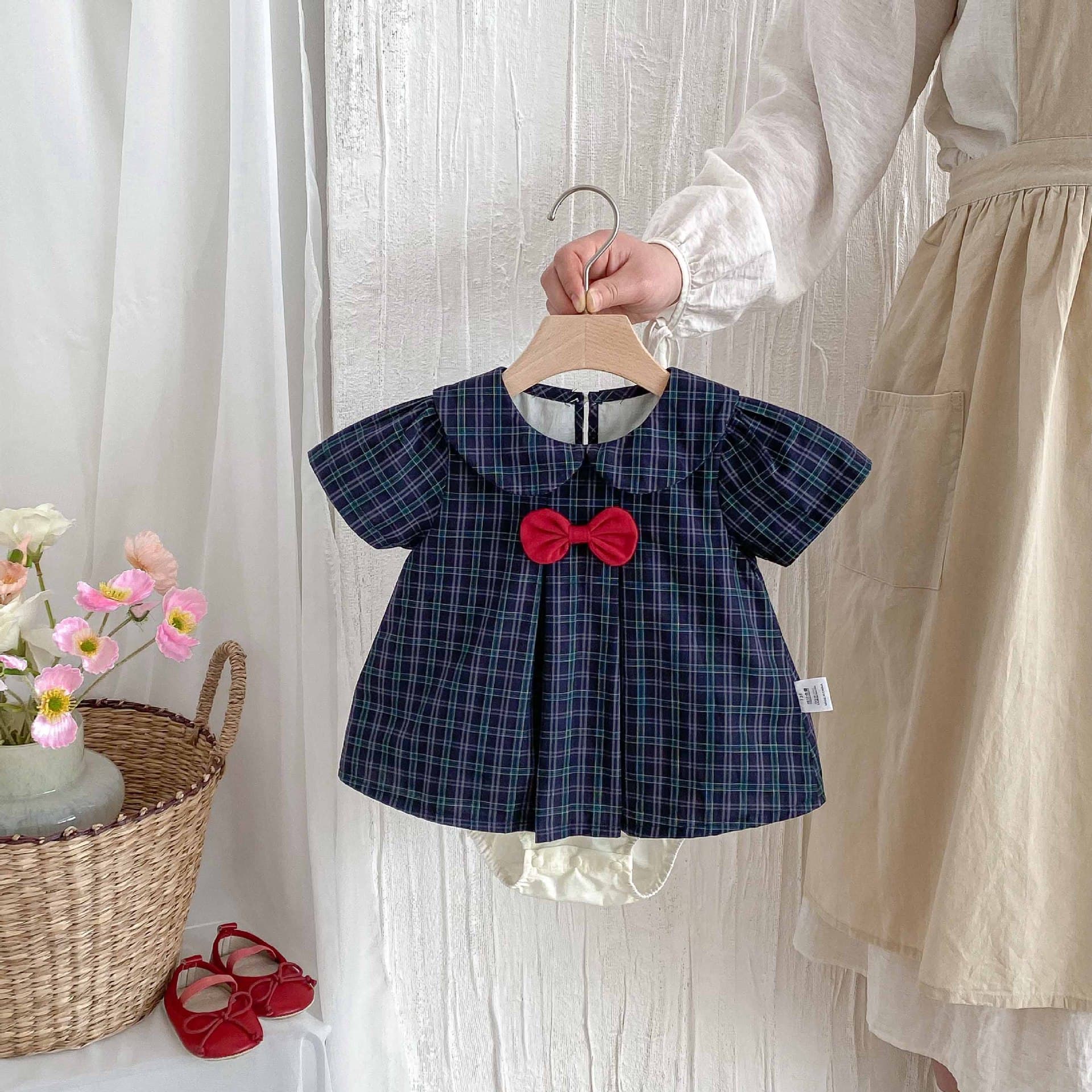 Baby girl's clothes, summer wraps, Japanese college-style jumpsuits, baby jumpsuits, sweet temperament, cotton rompers