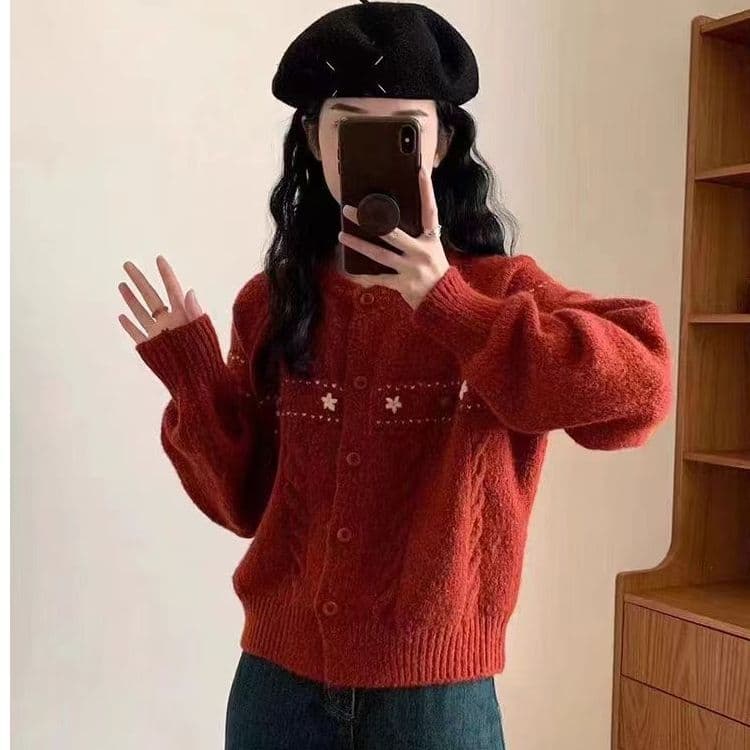 New Year Knit Cardigan Top Autumn Winter New Retro Design French Jacquard Coat Sweater for Petite Women