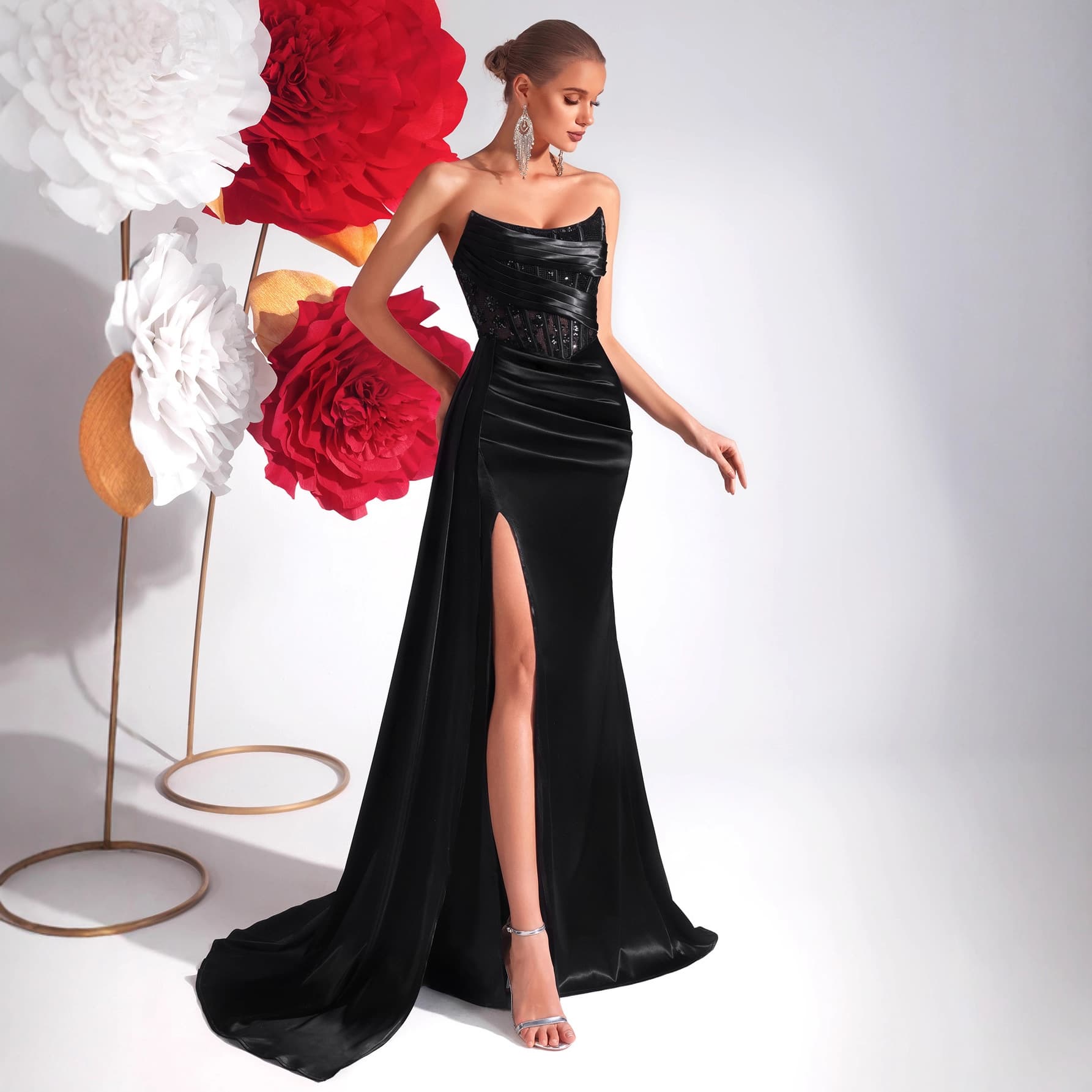 European and American new style black tube top slim luxury evening dress sexy slit banquet ladylike tail dress