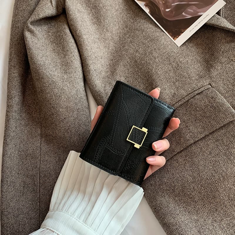 Women's Short Wallet, 2025 New European and American Retro Fashion Card Holder, Card Cover, Money Clip, Personalized Mini Trendy Coin Purse