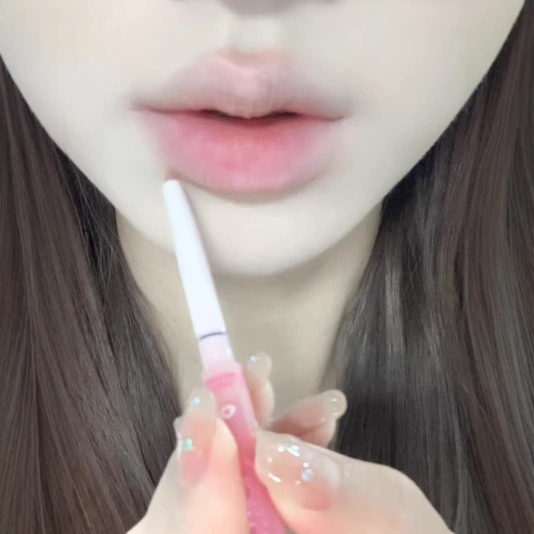 MUGELEEN Matte Full Lip Liner Pencil Natural 3D Color Lip Contour Long-Lasting Non-Fading Lip Liner