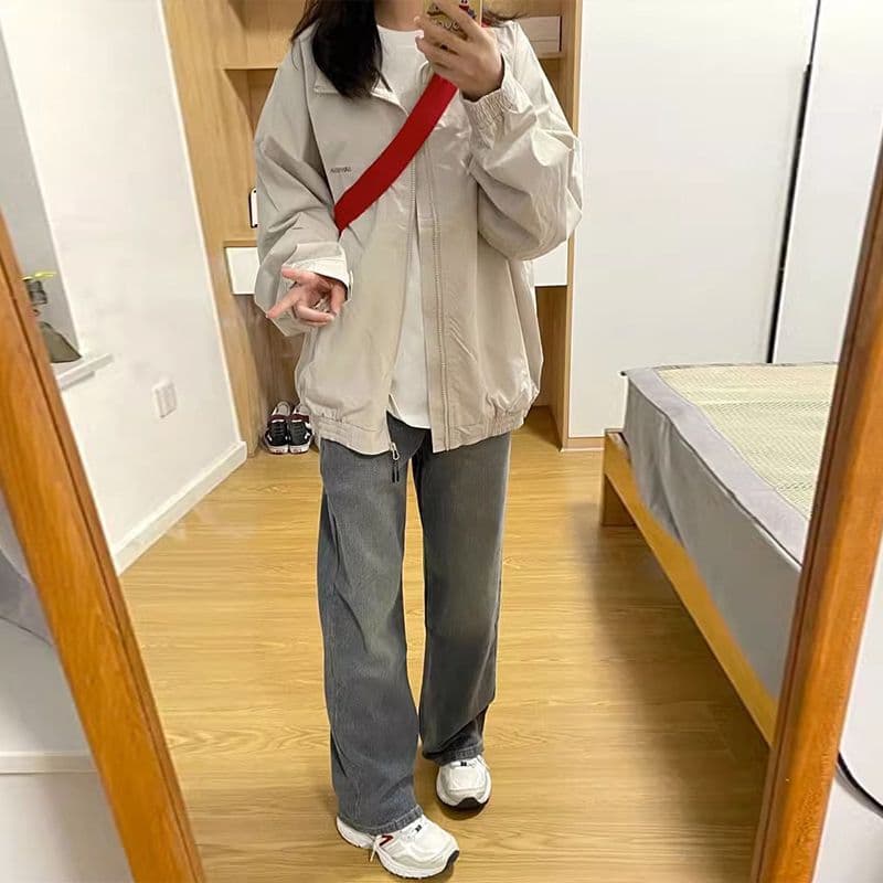 Thin windbreaker jacket for women, new spring and autumn edition small-size feel American loose jacket top.