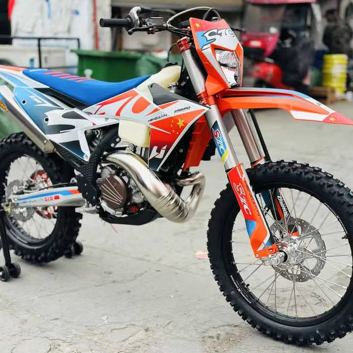 Hengjian Two-Stroke Hengjian S6Z300 Enduro Motorcycle Complete Vehicle 300cc Off-Road Suspension Dirt Bike