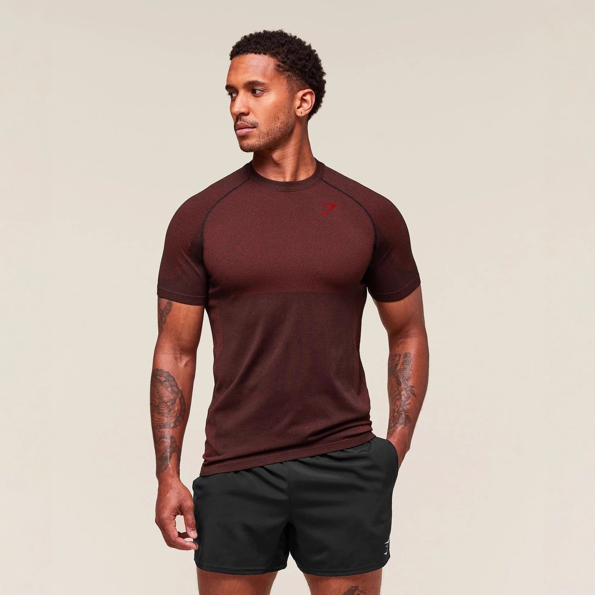 New Cross-Border GYM Muscle Fitness Training T-Shirt for Men, Stretch Quick-Dry Round Neck Coach Wear with Trendy Print