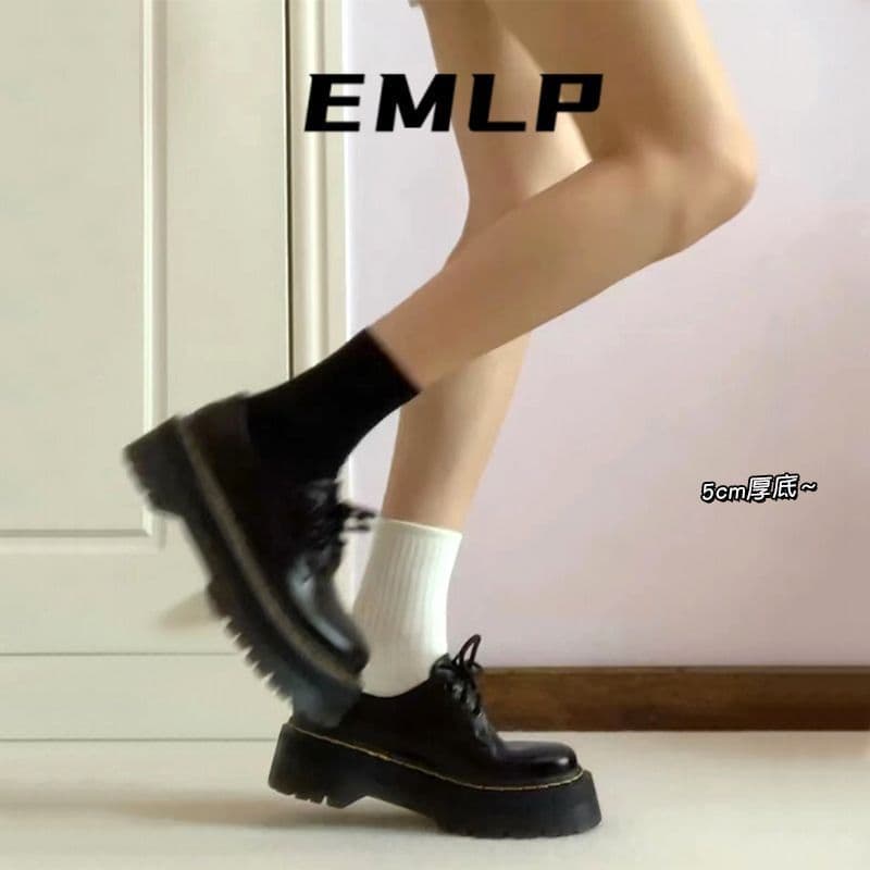 British style academy fashion JK small leather shoes, 2025 autumn new solid color round toe thick sole height increase lace-up Martin boots
