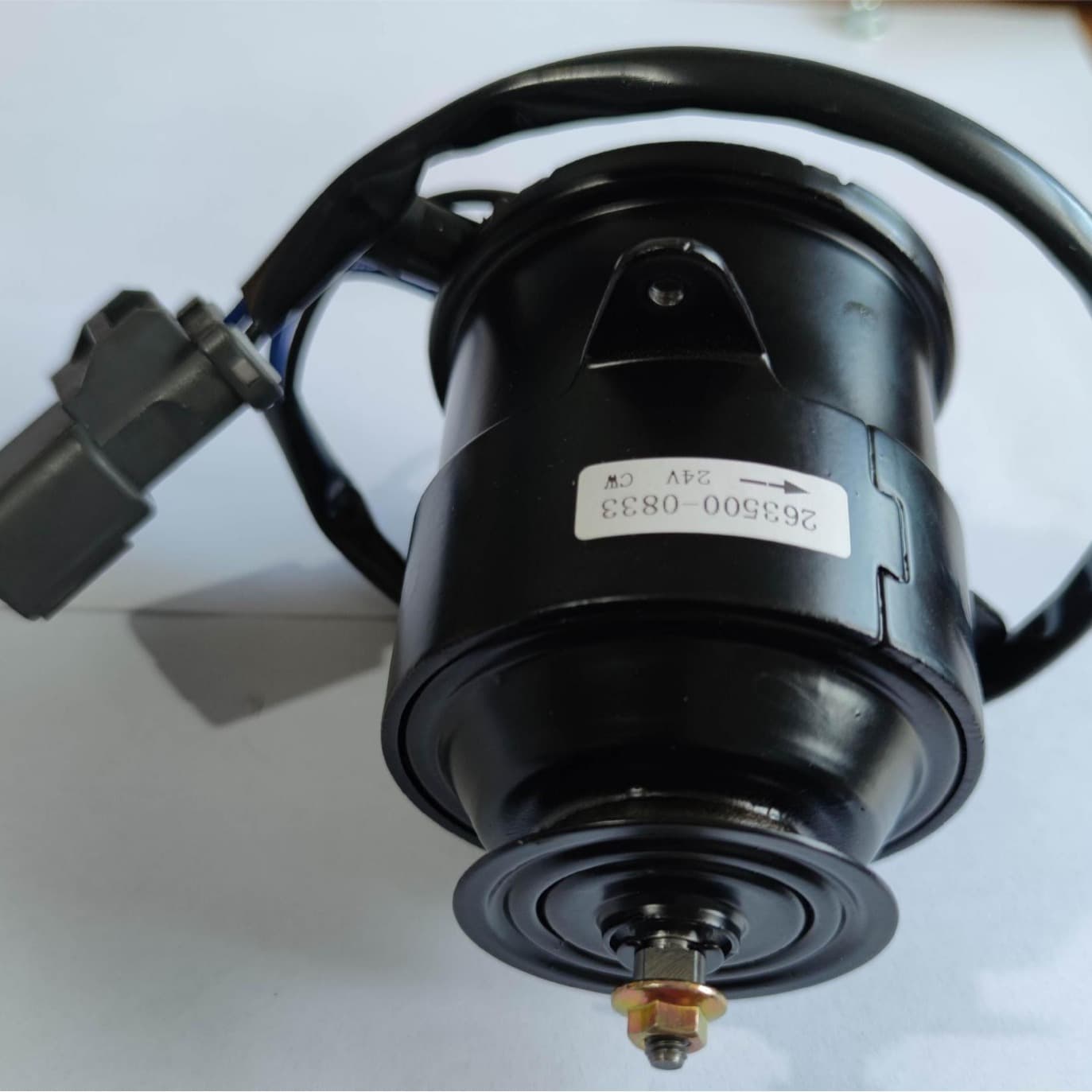 Condenser fan motor 24 volt 263500-0833